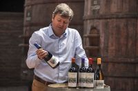 Andr&eacute;s Caballero, en&oacute;logo jefe de Vi&ntilde;a Santa Carolina