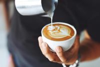 Estudio indaga en lo que privilegian los chilenos al tomar caf&eacute;
