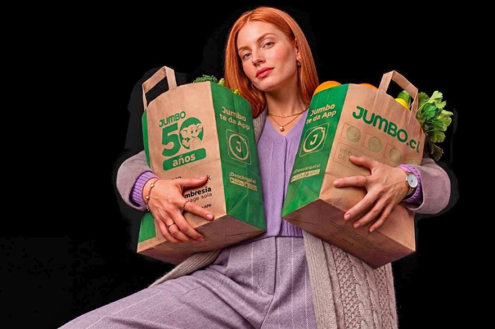 Cencosud ampl&iacute;a su propuesta de fidelizaci&oacute;n con Cenco Prime black