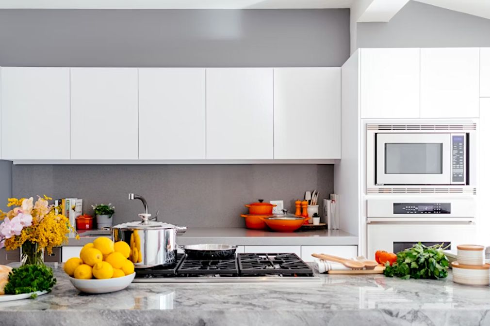 Tipos de Encimeras de Cocina: Guía Completa de Materiales y Sistemas