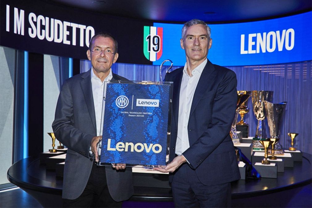 Luca Rossi, presidente de IDG en Lenovo, y Alessandro Antonello, director ejecutivo del Inter