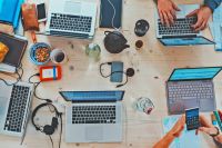 Megatendencias regionales en tecnolog&iacute;a y bienes durables