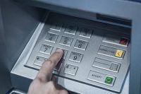 La vigencia del efectivo y el uso de los cajeros autom&aacute;ticos