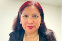 Cherie Flores: La paradoja de la conexi&oacute;n