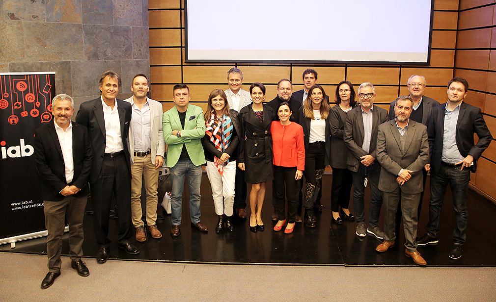 Socios de IAB Chile eligen a nuevos directores