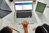 Internet hogar bajo fuego cruzado de ofertones