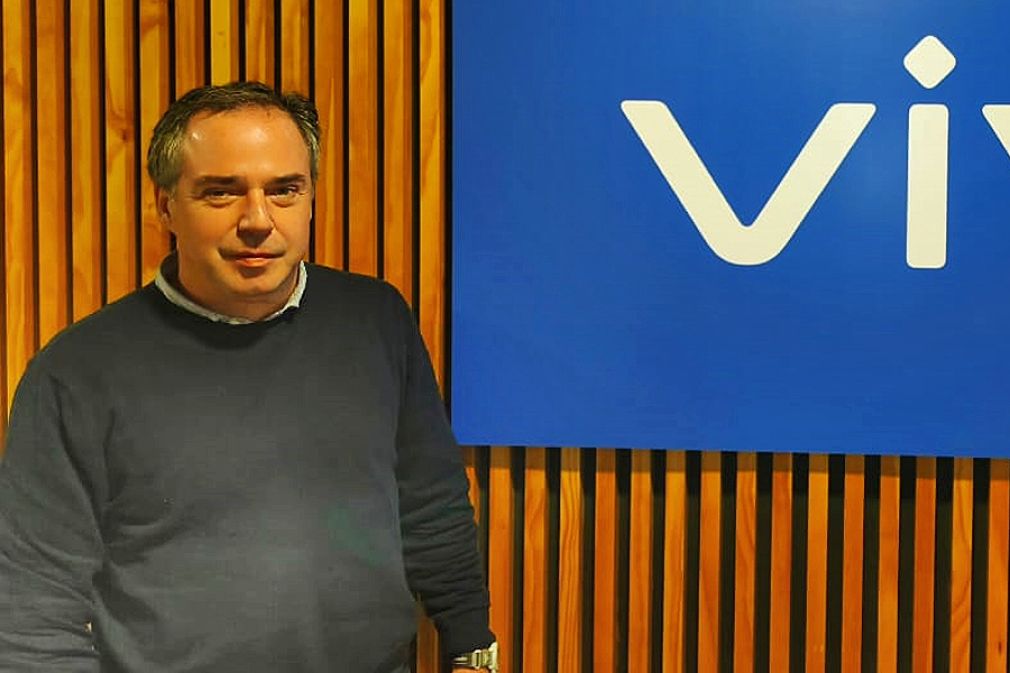 Felipe D&iacute;az de la Vega: &ldquo;Vivo no quiere solo competir&rdquo;