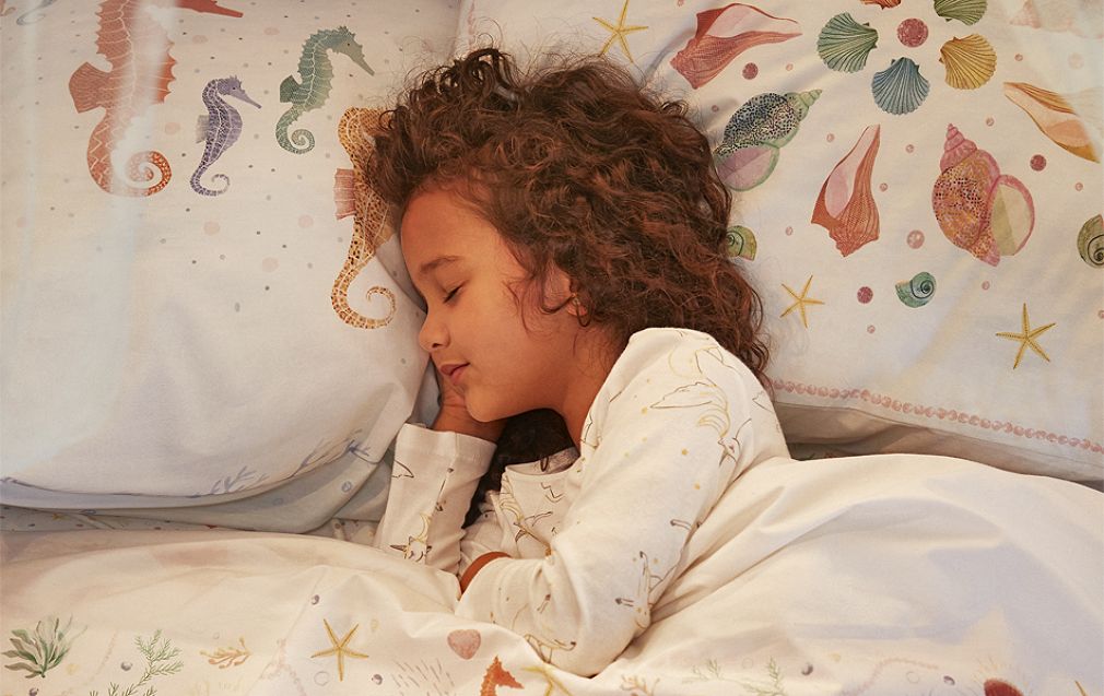 Sue&ntilde;os ilustrados en los dormitorios infantiles