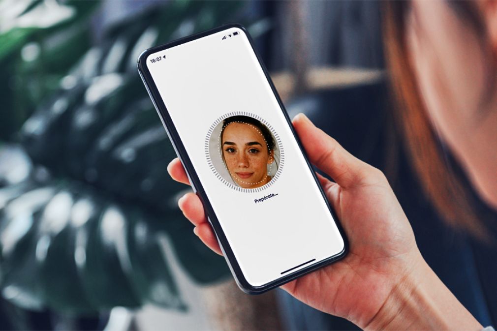 Cabify valida identidad de pasajeros a través de selfies